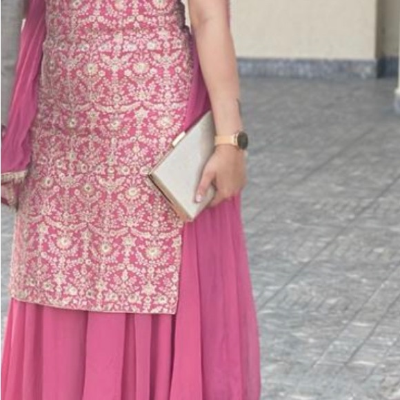 Sharara suit - Picture 10 of 16